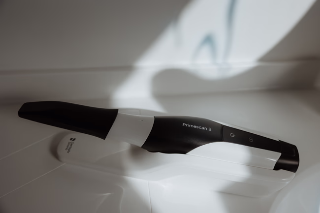 Dentsply Sirona Primescan 2 Intraoralscanner für die digitale Zahnmedizin 